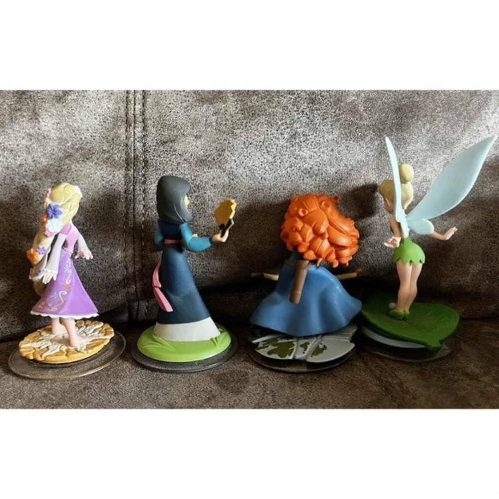 Disney Infinity lot (1.0 2.0 3.0) Portal, 4 Fugues, 10 Power Discs & Case‎